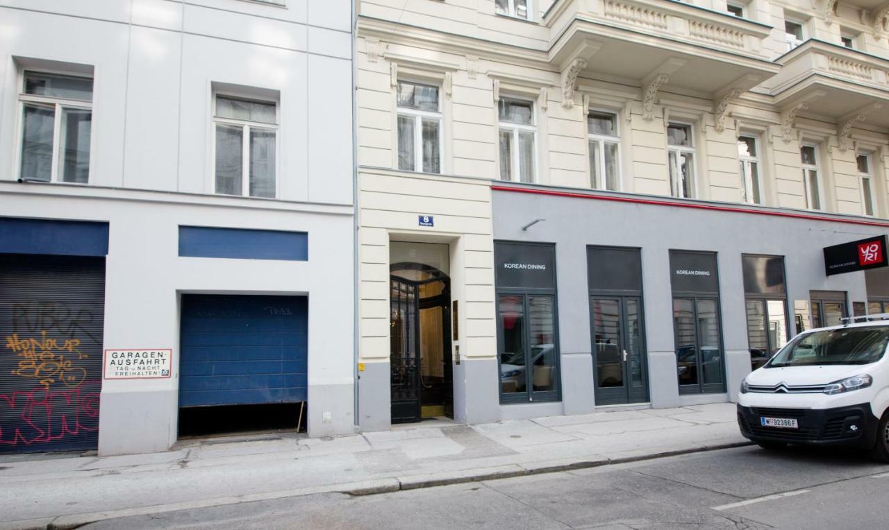 Studio Apartments Urania - Mai'S Apartments Bécs Kültér fotó